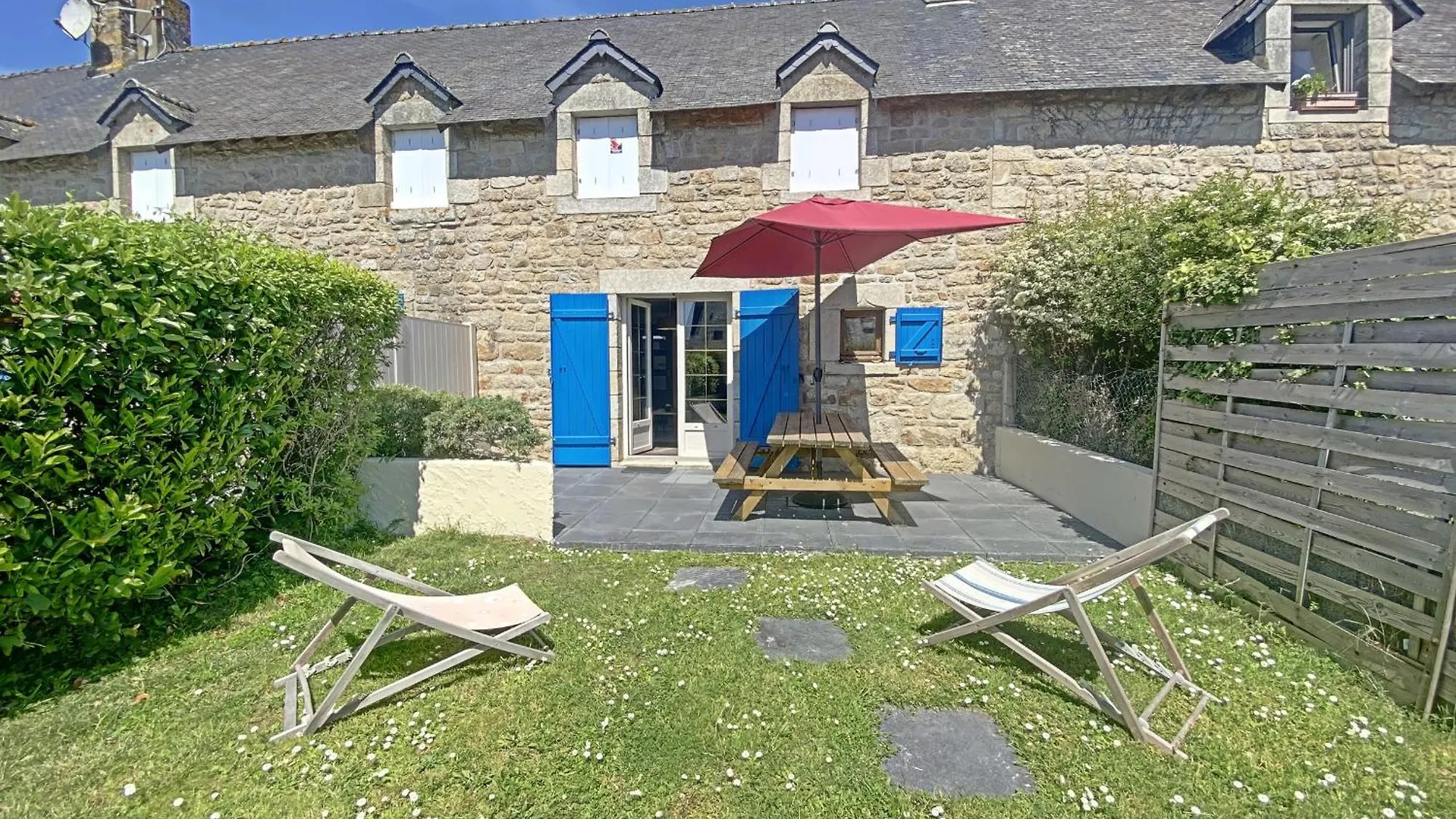 Maison Larmor-Plage, 3 Pieces, 4 Personnes - Fr-1-349-101